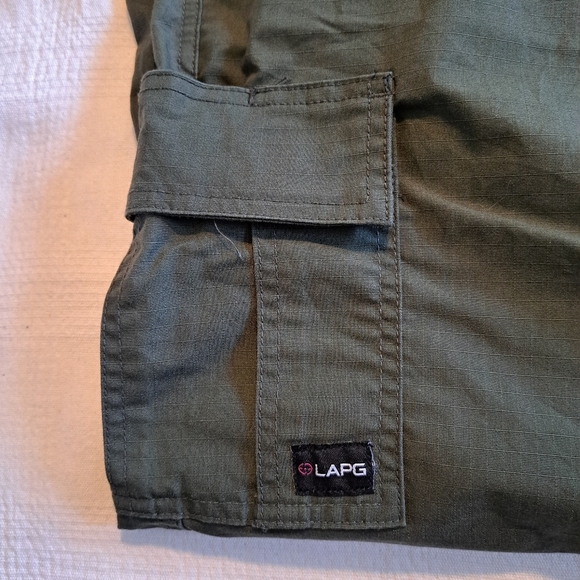 LAPG Women's size 18 stretch ops tactical pants, dark green, EUC - Picture 3 of 10